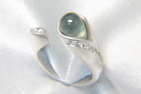 <br />
<b>Notice</b>:  Undefined index: alt in <b>/home/kniclients/jdj.kniclients.us/index.php</b> on line <b>113</b><br />
